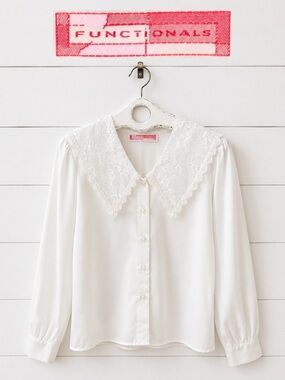 Functionals White Lace Collar Blouse – Estimated Size L